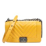 Pre-owned Leather chanel-bags Chanel Vintage , Yellow , Dames