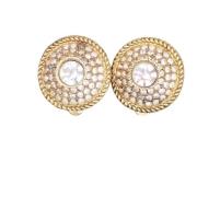 Pre-owned Metal earrings Chanel Vintage , Yellow , Dames