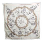 Pre-owned Silk scarves Hermès Vintage , White , Dames