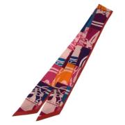 Pre-owned Silk scarves Hermès Vintage , Multicolor , Unisex