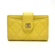 Pre-owned Leather wallets Chanel Vintage , Yellow , Dames