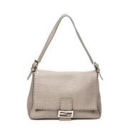 Pre-owned Leather shoulder-bags Fendi Vintage , Gray , Dames