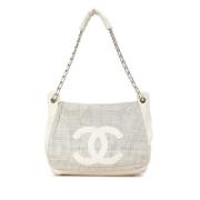 Pre-owned Leather shoulder-bags Chanel Vintage , White , Dames