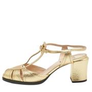 Pre-owned Leather sandals Fendi Vintage , Yellow , Dames