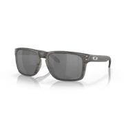 Sportieve zonnebril voor buitenactiviteiten Oakley , Gray , Unisex