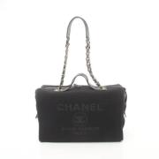 Pre-owned Leather chanel-bags Chanel Vintage , Black , Dames