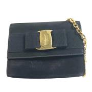 Pre-owned Leather shoulder-bags Salvatore Ferragamo Pre-owned , Black ...