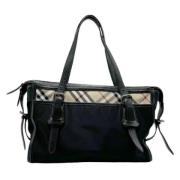 Pre-owned Nylon shoulder-bags Burberry Vintage , Black , Dames