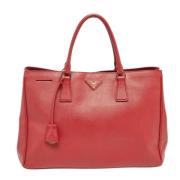 Pre-owned Leather totes Prada Vintage , Red , Dames