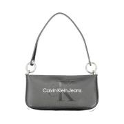 Zwarte polyethyleen schoudertas met contrastdetails Calvin Klein , Bla...