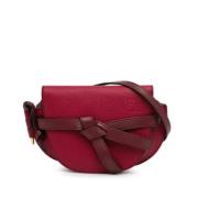 Pre-owned Leather shoulder-bags Loewe Pre-owned , Red , Dames