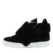 Pre-owned Velvet sneakers Giuseppe Zanotti Pre-owned , Black , Heren