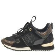 Pre-owned Canvas sneakers Louis Vuitton Vintage , Black , Dames