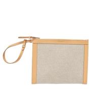 Pre-owned Leather clutches Burberry Vintage , Beige , Dames