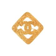 Pre-owned Fabric brooches Chanel Vintage , Yellow , Dames