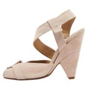 Pre-owned Suede sandals Chloé Pre-owned , Beige , Dames