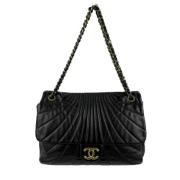 Pre-owned Leather chanel-bags Chanel Vintage , Black , Dames