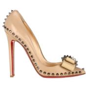 Pre-owned Leather heels Christian Louboutin Pre-owned , Beige , Dames