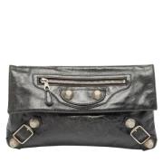 Pre-owned Leather clutches Balenciaga Vintage , Green , Dames