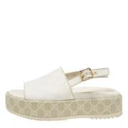 Pre-owned Canvas sandals Gucci Vintage , White , Dames