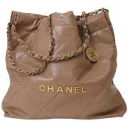 Pre-owned Leather chanel-bags Chanel Vintage , Beige , Dames