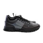 Pre-owned Leather sneakers Louis Vuitton Vintage , Black , Heren