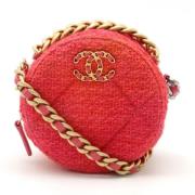 Pre-owned Canvas crossbody-bags Chanel Vintage , Pink , Dames