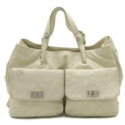 Pre-owned Leather totes Chanel Vintage , White , Dames