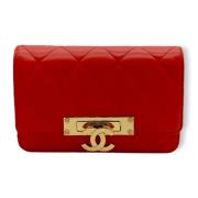 Pre-owned Leather wallets Chanel Vintage , Red , Dames