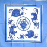 Pre-owned Silk scarves Hermès Vintage , Blue , Dames