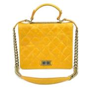 Pre-owned Leather chanel-bags Chanel Vintage , Yellow , Dames