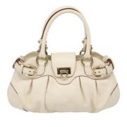 Pre-owned Leather handbags Salvatore Ferragamo Pre-owned , White , Dam...