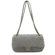 Pre-owned Fabric chanel-bags Chanel Vintage , Gray , Dames