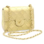 Pre-owned Leather chanel-bags Chanel Vintage , Yellow , Dames