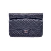 Pre-owned Leather clutches Chanel Vintage , Black , Dames