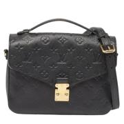 Pre-owned Leather handbags Louis Vuitton Vintage , Black , Dames