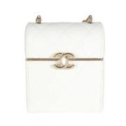 Pre-owned Leather clutches Chanel Vintage , White , Dames