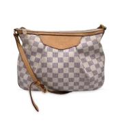 Pre-owned Leather louis-vuitton-bags Louis Vuitton Vintage , Beige , D...