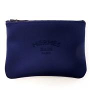 Pre-owned Nylon clutches Hermès Vintage , Blue , Dames