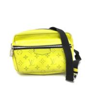 Pre-owned Leather shoulder-bags Louis Vuitton Vintage , Yellow , Heren