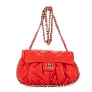 Pre-owned Leather chanel-bags Chanel Vintage , Red , Unisex