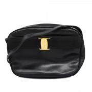 Pre-owned Leather shoulder-bags Salvatore Ferragamo Pre-owned , Black ...