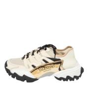 Pre-owned Fabric sneakers Valentino Vintage , Beige , Dames