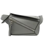 Pre-owned Leather crossbody-bags Loewe Pre-owned , Gray , Dames