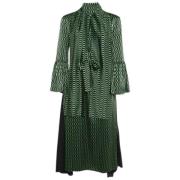 Pre-owned Silk dresses Fendi Vintage , Green , Dames