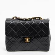 Pre-owned Leather chanel-bags Chanel Vintage , Black , Dames