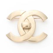 Pre-owned Metal chanel-jewelry Chanel Vintage , Yellow , Dames