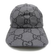 Pre-owned Plastic hats Gucci Vintage , Gray , Dames