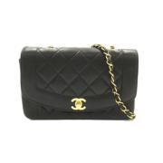 Pre-owned Leather shoulder-bags Chanel Vintage , Black , Dames