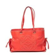 Pre-owned Leather handbags Loewe Pre-owned , Red , Dames